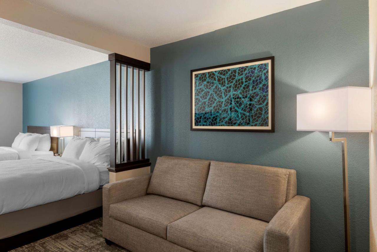 Best Western Watertown Inn & Suites Luaran gambar