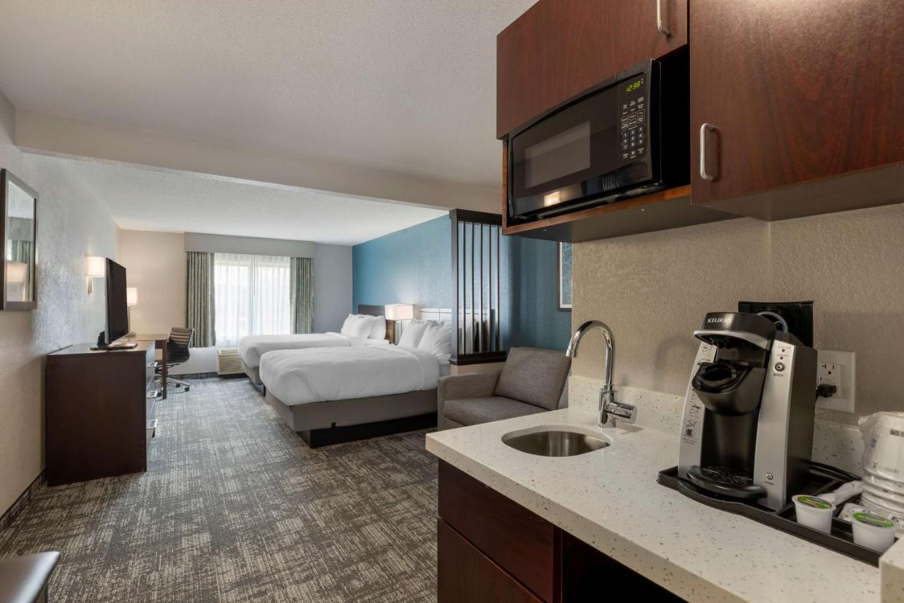 Best Western Watertown Inn & Suites Luaran gambar