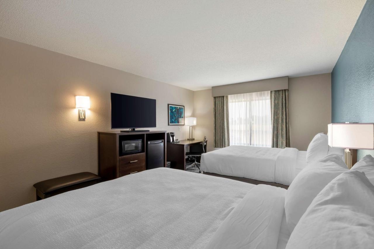 Best Western Watertown Inn & Suites Luaran gambar