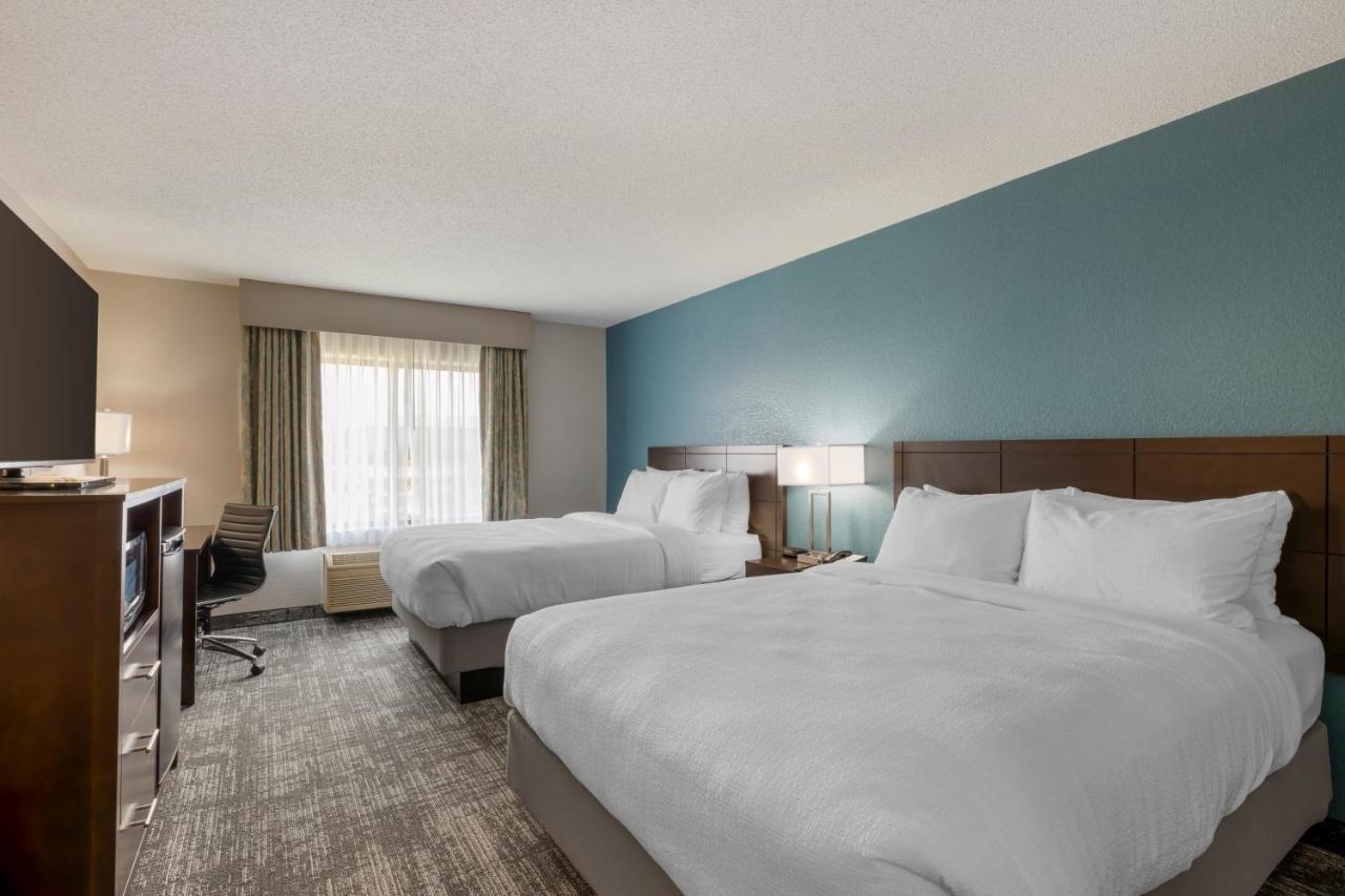 Best Western Watertown Inn & Suites Luaran gambar