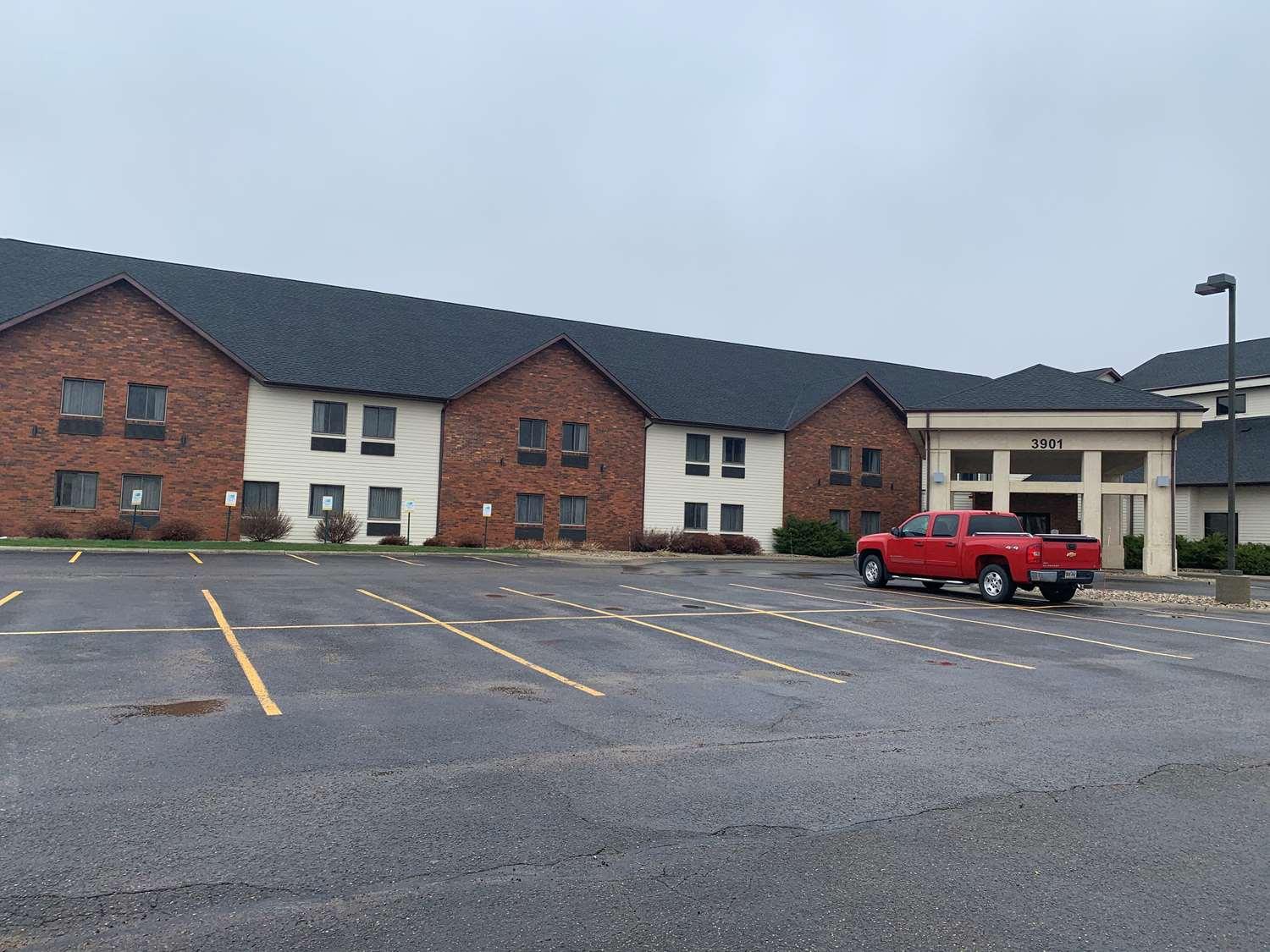 Best Western Watertown Inn & Suites Luaran gambar